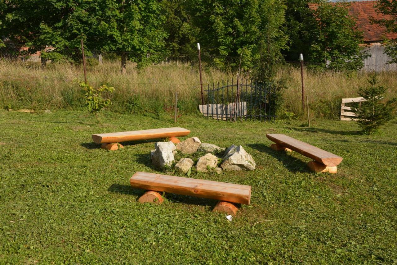 Trinity Log Cabin Wellness Resort Strba Exterior photo